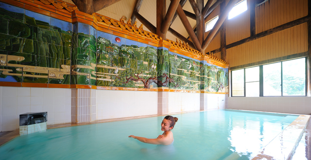 とよさわ乃湯 内風呂 岩手花巻温泉の温泉旅館 宮大工建築の湯宿 優香苑